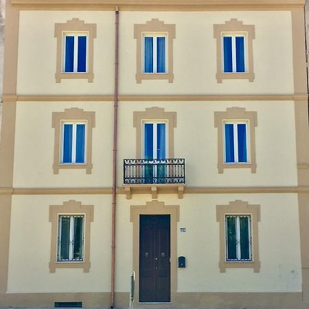 Bed and Breakfast Angioy 18 Sassari Exterior foto