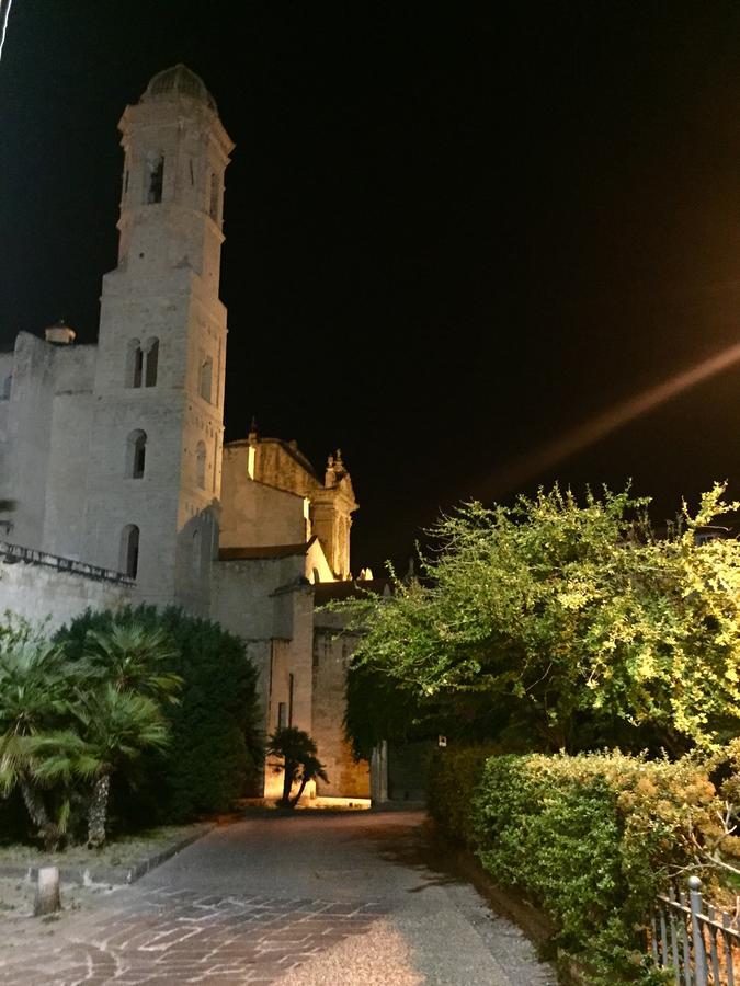 Bed and Breakfast Angioy 18 Sassari Exterior foto